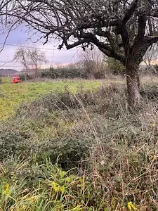 Terrain à bâtir, 1 800 m²