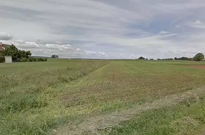 Terrain à bâtir, 451 m²