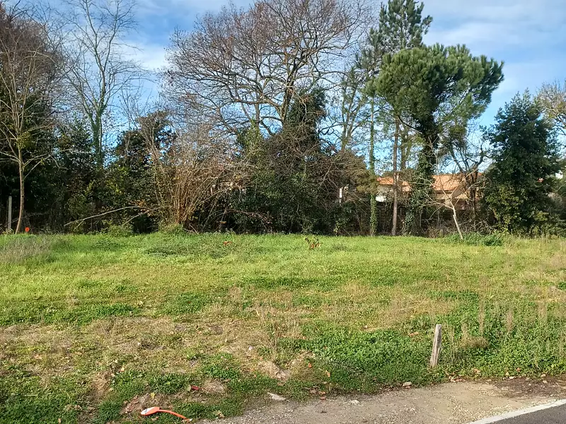 Terrain à bâtir, 522 m² - Cussac-Fort-Médoc (33460)