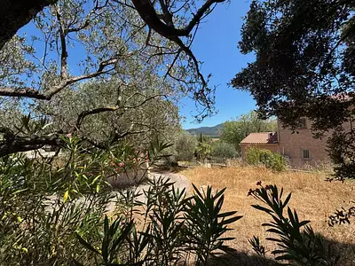 Terrain à bâtir, 700 m²