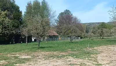 Terrain à bâtir, 1 100 m²