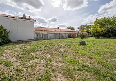 Terrain à bâtir, 420 m²