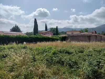 Terrain à bâtir, 816 m²