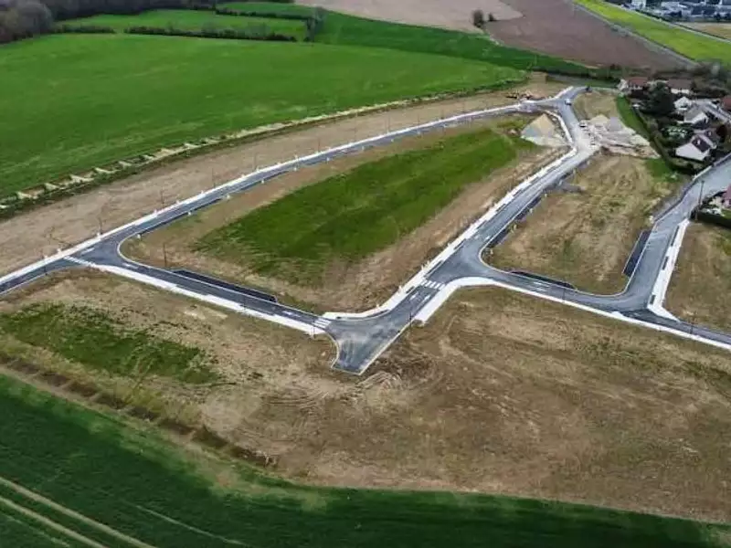 Terrain à bâtir, 470 m² - Eragny-sur-Epte (60590)