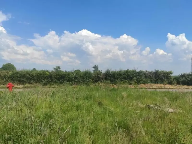 Terrain à bâtir, 1 488 m² - Toutainville (27500)