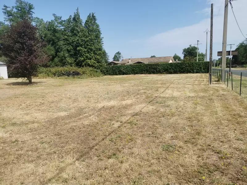 Terrain à bâtir, 477 m² - Saint-Symphorien (33113)