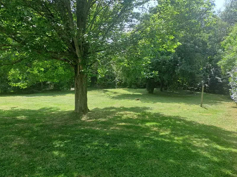 Terrain à bâtir, 900 m² - Artigues-près-Bordeaux (33370)