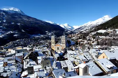 LES CIMES