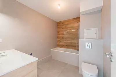 SQUARE VENDHOME