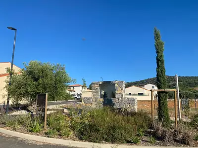 Terrain à bâtir, 400 m²