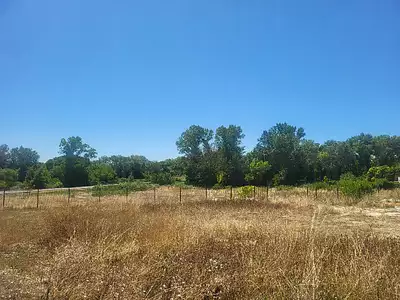 Terrain à bâtir, 600 m²