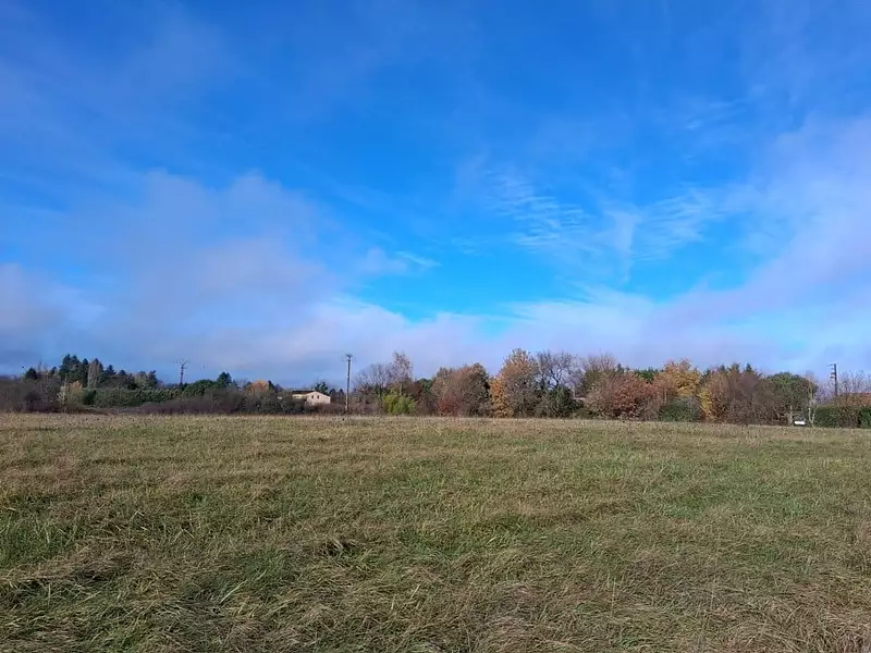 Terrain à bâtir, 2 800 m² - Marsalès (24540)