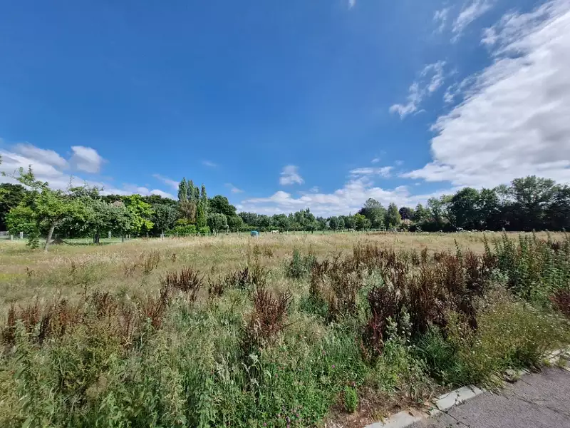 Terrain à bâtir, 1 000 m² - Saint-Martin-aux-Chartrains (14130)