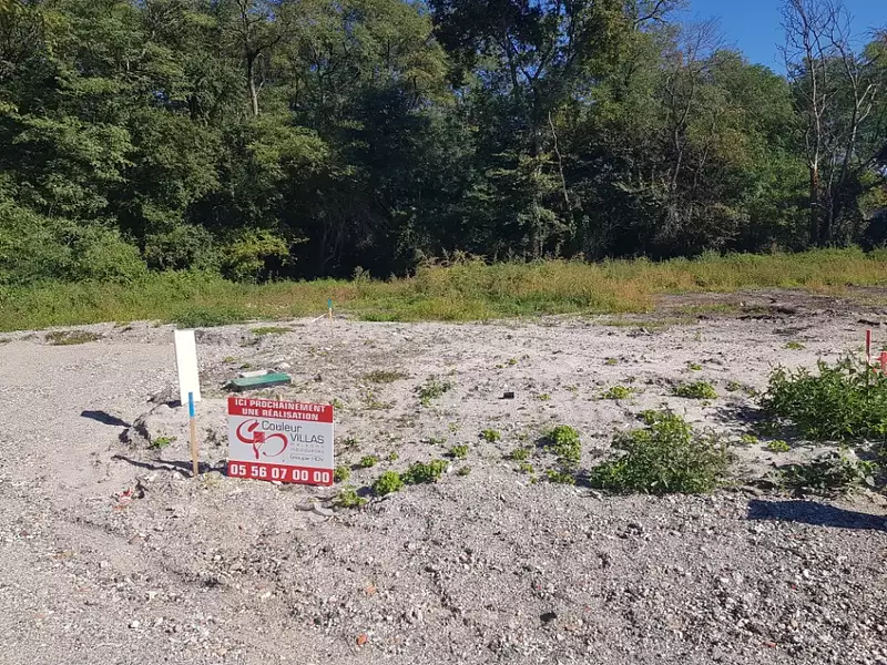 Terrain à bâtir, 530 m² - Le Taillan-Médoc (33320)