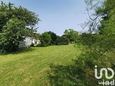 Terrain à bâtir, 759 m²