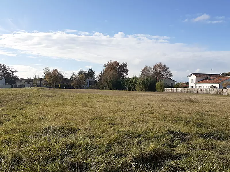Terrain à bâtir, 270 m² - Libourne (33500)