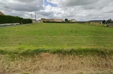 Terrain à bâtir, 651 m²