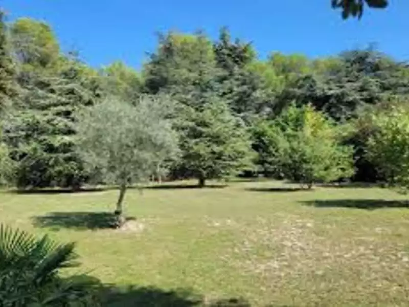 Terrain à bâtir, 298 m² - Mérignac (33700)