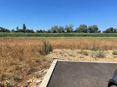 Terrain à bâtir, 1 070 m²