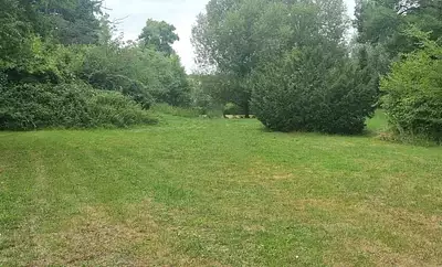 Terrain à bâtir, 9 000 m²