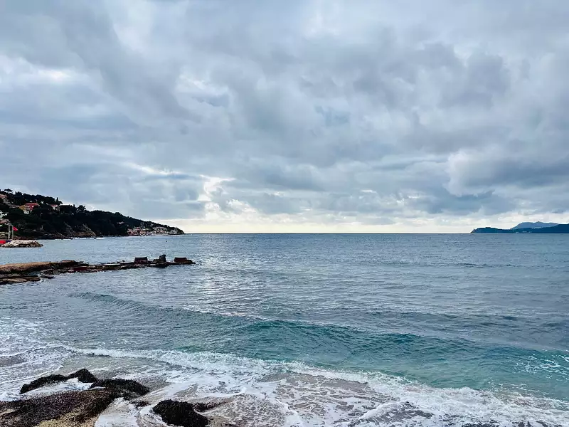 Terrain à bâtir, 695 m² - Carqueiranne (83320)