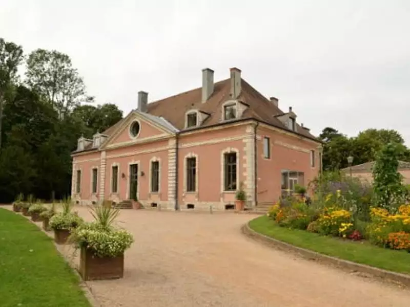 Terrain à bâtir, 338 m² - Hurigny (71870)