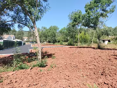 Terrain à bâtir, 393 m²