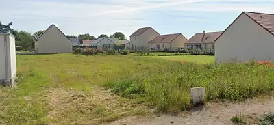 Terrain à bâtir, 700 m²