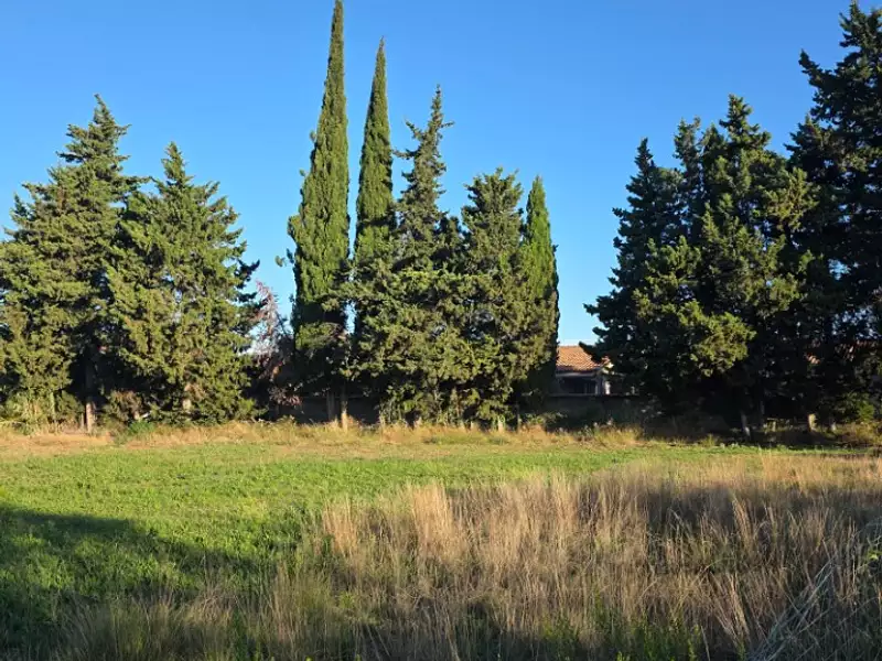 Terrain à bâtir, 325 m² - Istres (13800)