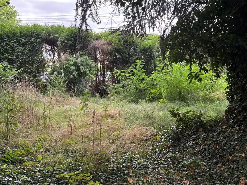 Terrain à bâtir, 340 m² - Fosses (95470)