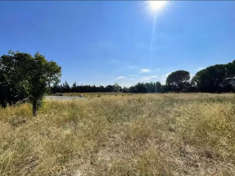 Terrain à bâtir, 1 372 m² - Lézignan-Corbières (11200)