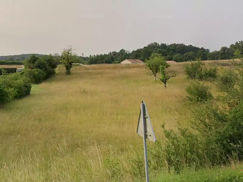 Terrain à bâtir, 2 127 m² - Cornille (24750)