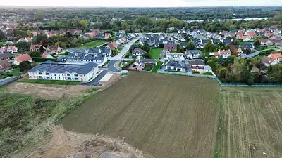 Terrain à bâtir, 476 m²