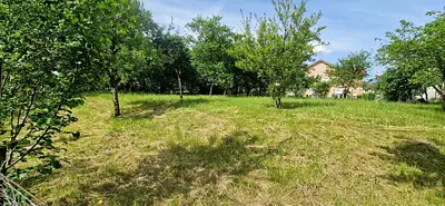 Terrain à bâtir, 1 040 m²