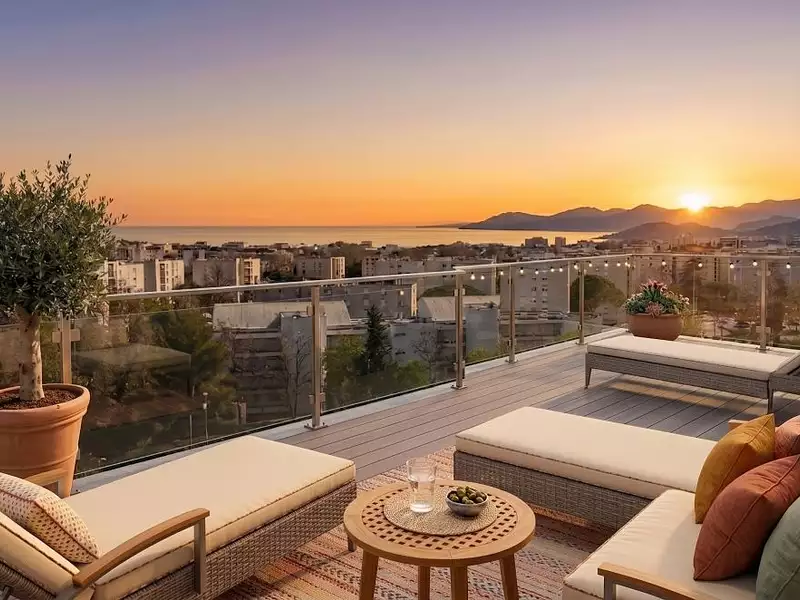 SUNSET FLORE - Cannes-la-Bocca (06150)