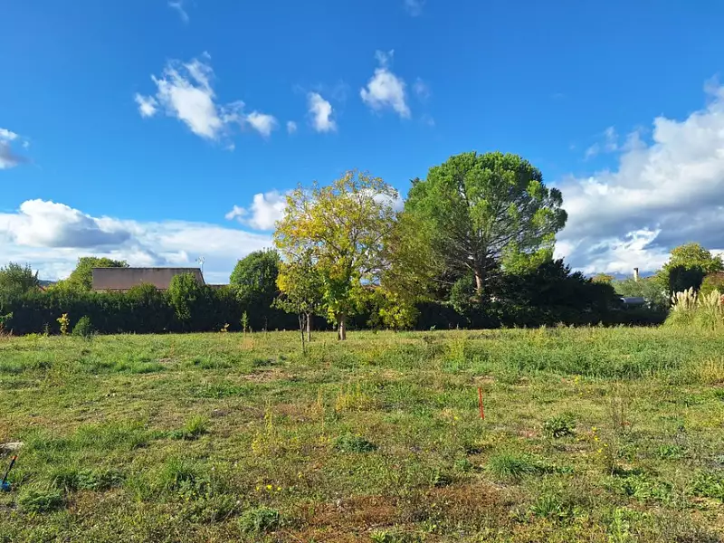 Terrain à bâtir, 501 m² - Oraison (04700)