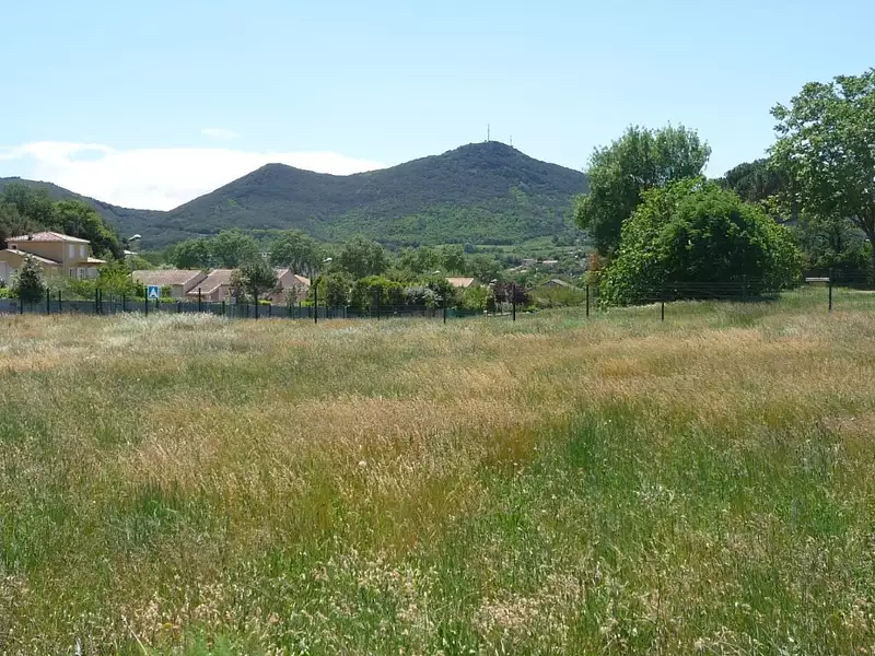Terrain à bâtir, 418 m² - Bédarieux (34600)