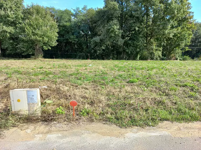 Terrain à bâtir, 560 m² - Veigné (37250)