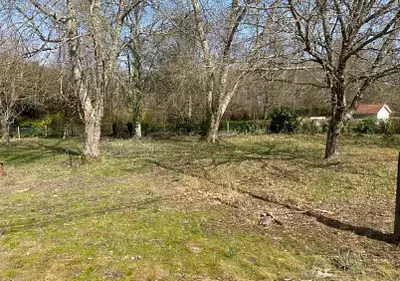 Terrain à bâtir, 450 m²