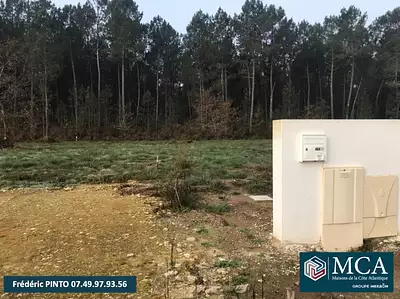 Terrain à bâtir, 815 m²