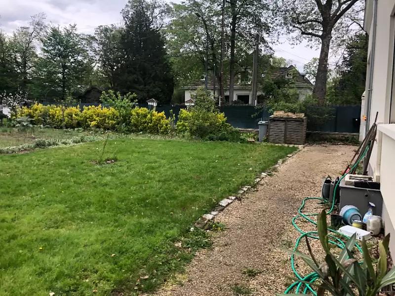 Terrain à bâtir, 500 m² - Bessancourt (95550)