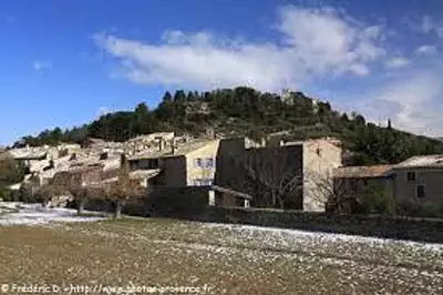 Terrain à bâtir, 660 m²