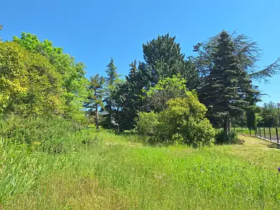 Terrain à bâtir, 587 m²