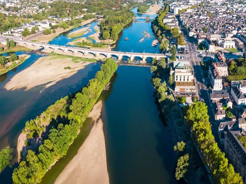 Terrain à bâtir, 492 m² - Ecouflant (49000)