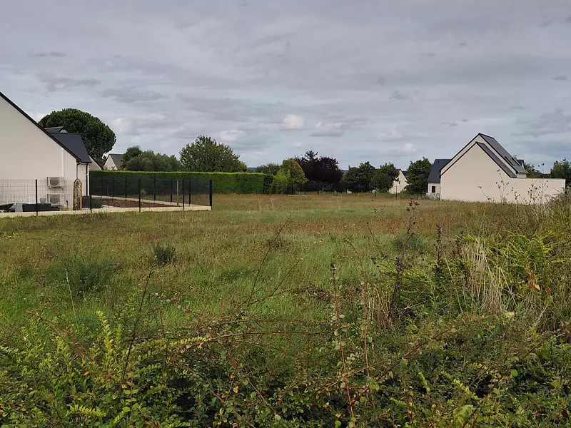 Terrain à bâtir, 287 m² - Druye (37190)