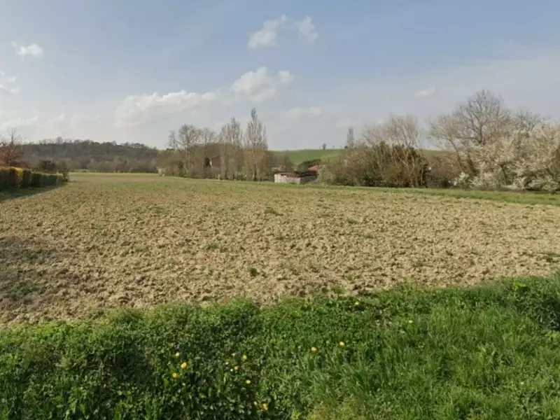 Terrain à bâtir, 400 m² - Vieillevigne (31290)