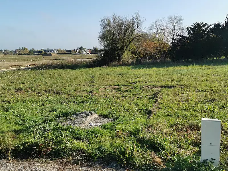 Terrain à bâtir, 456 m² - Luynes (37230)