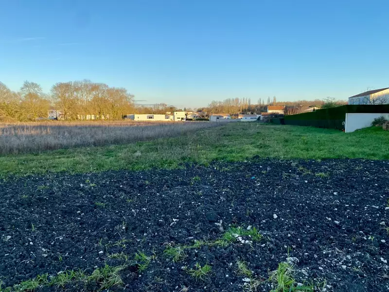 Terrain à bâtir, 468 m² - Médis (17600)