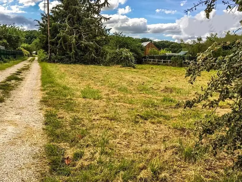 Terrain à bâtir, 1 100 m² - Blois (41000)