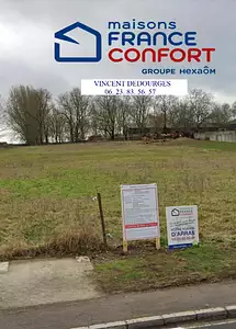 Terrain à bâtir, 712 m²